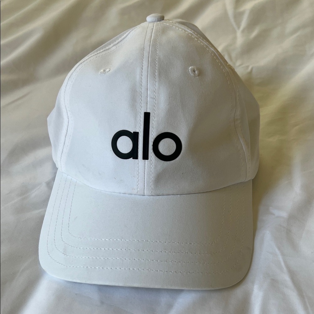ALO Yoga White Hat